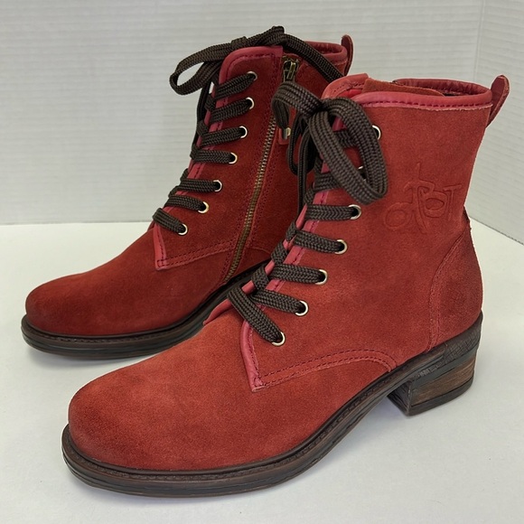 NEW OTBT Country Boot Size 8.5 - Picture 2 of 11